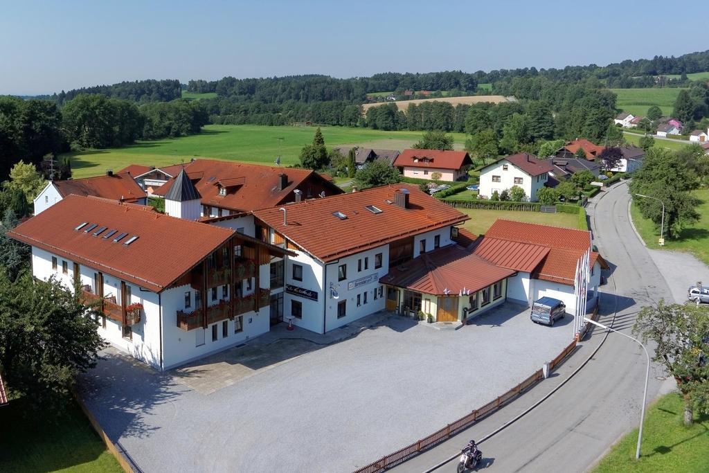 Bernrieder Hof Hotel Eksteriør billede
